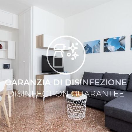 Italianway - Zara 63 Apartment มิลาน ภายนอก รูปภาพ