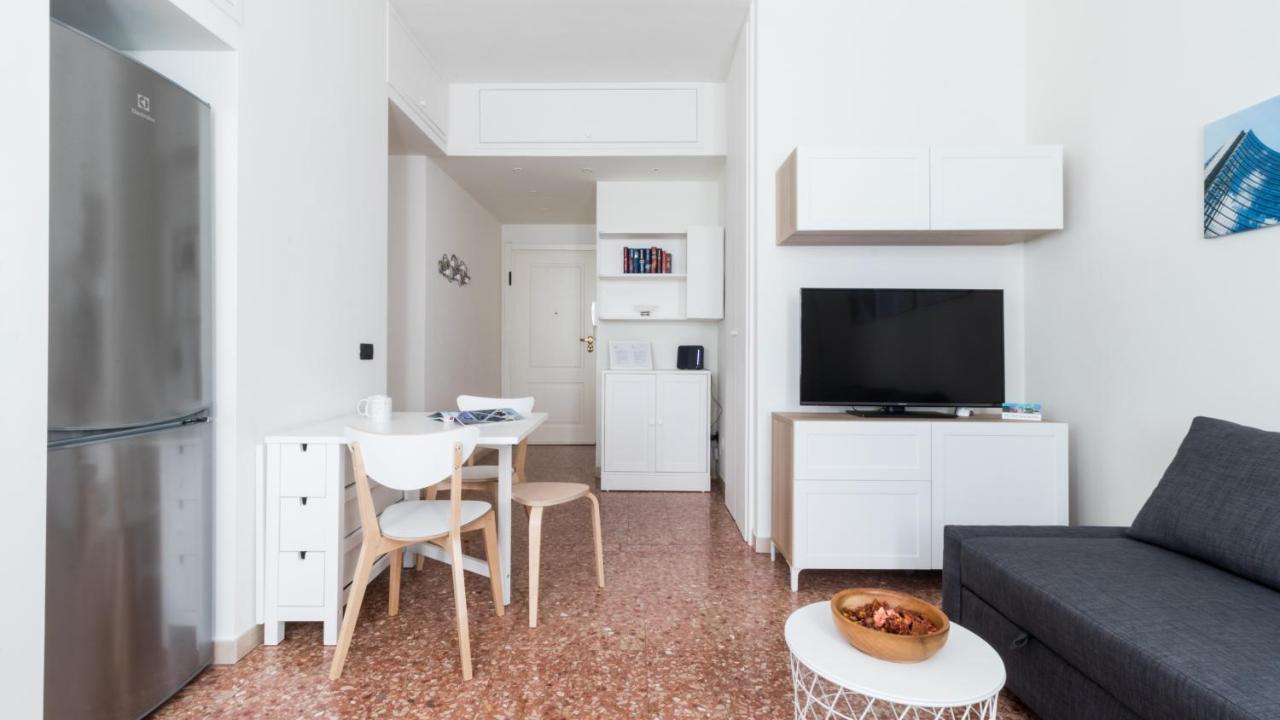 Italianway - Zara 63 Apartment มิลาน ภายนอก รูปภาพ